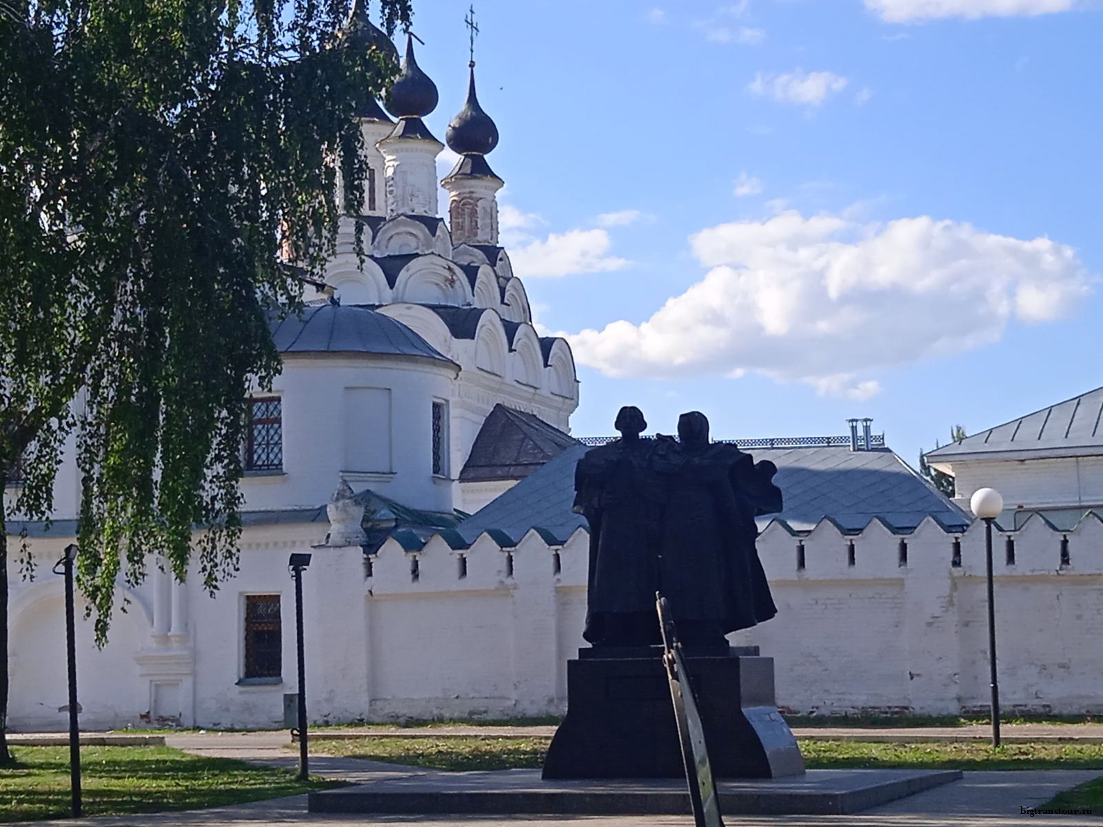 Поездка в Муром+Карачарово, стоимость и программа тура, заказать тур  выходного дня из Владимира от компании 